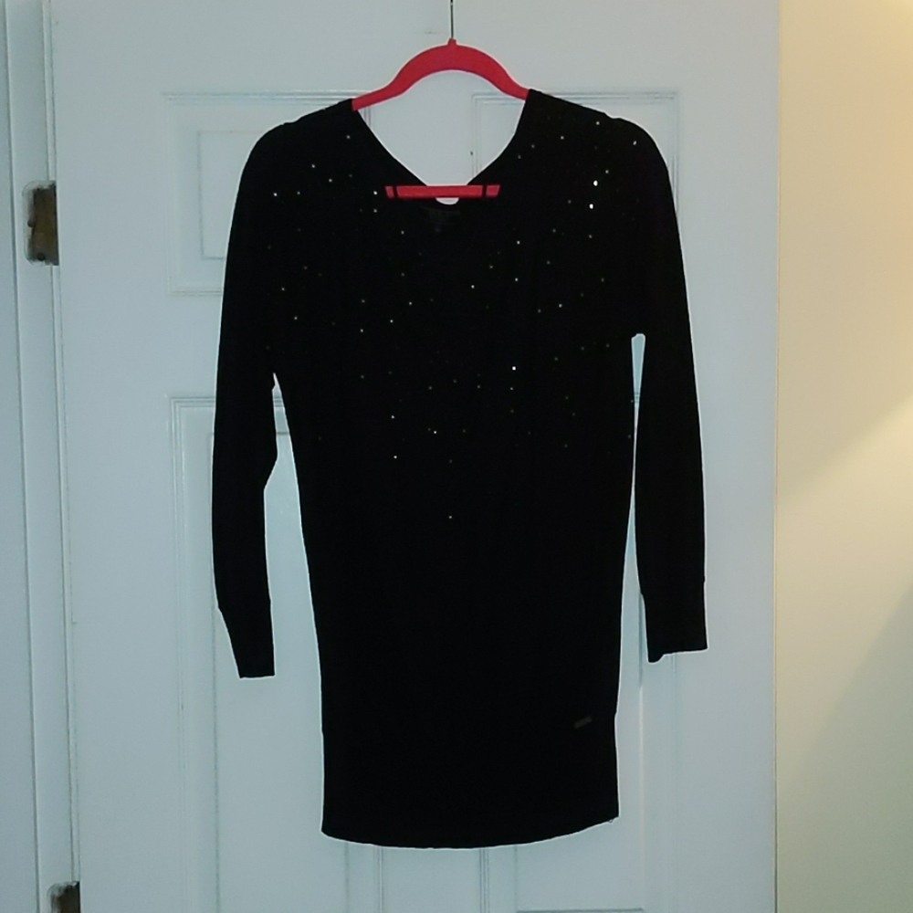 Guess sweater